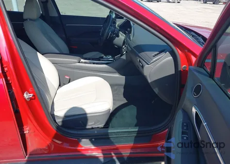 2020 Hyundai Sonata Limited z USA, uszkodzony, nr VIN 5NPEH4J28LH007372